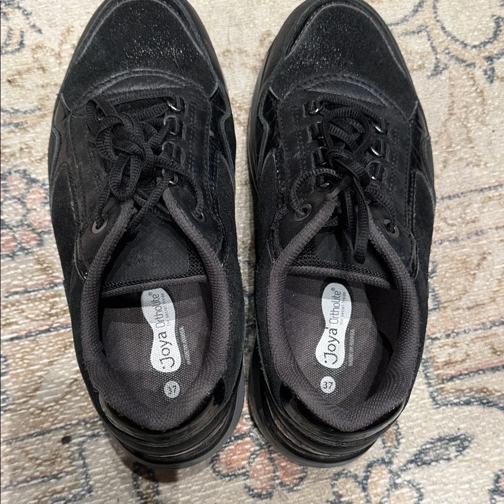 Joya Black Lace-Up Women's Sneakers 37 or 6.5  7 - Picture 2 of 9